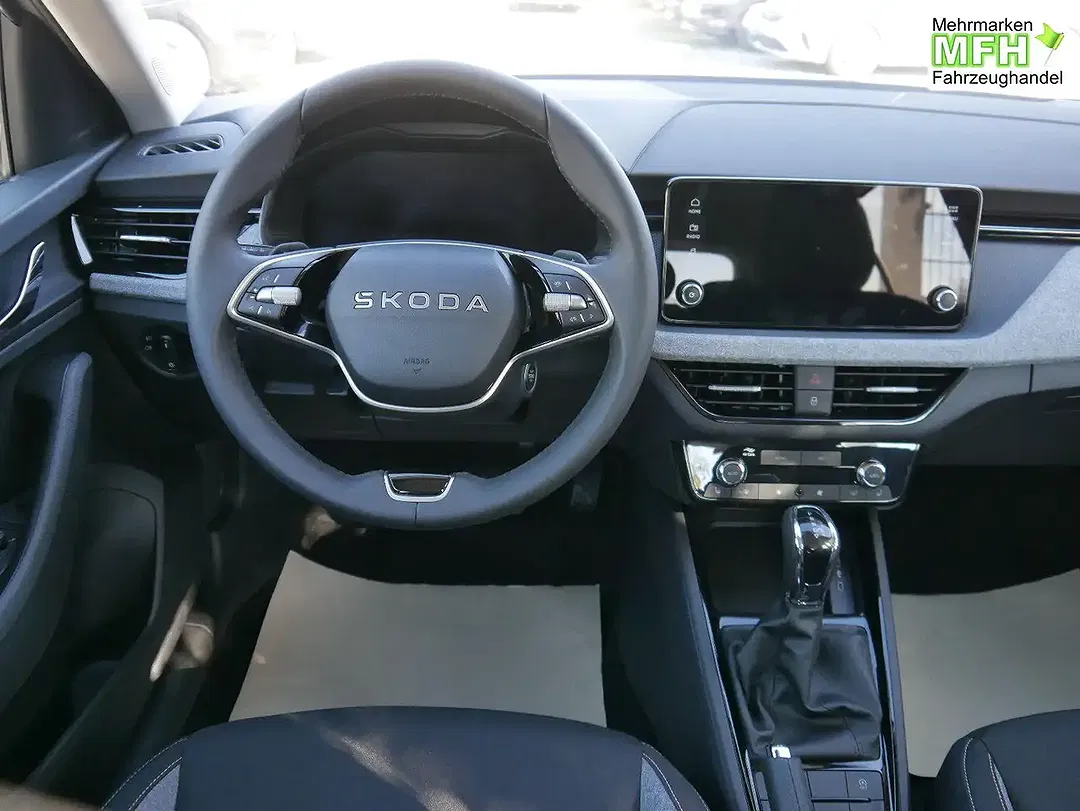 Skoda Scala - Thumbnail 11