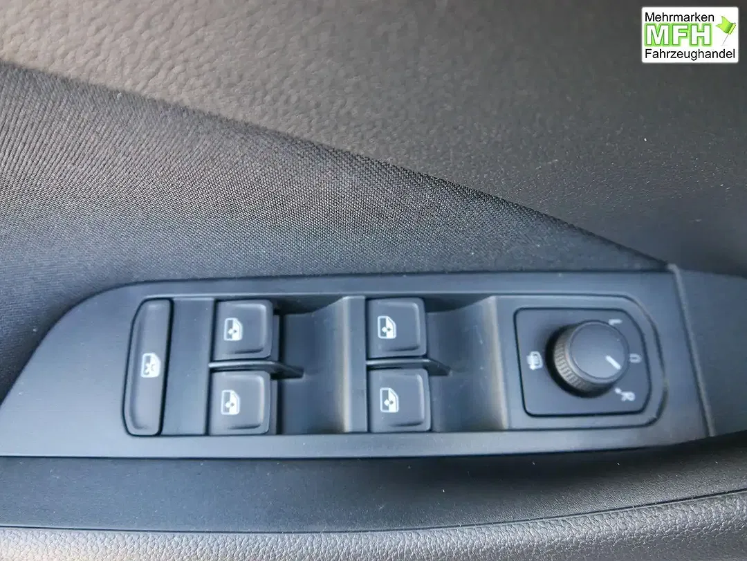 Skoda Scala - Thumbnail 9