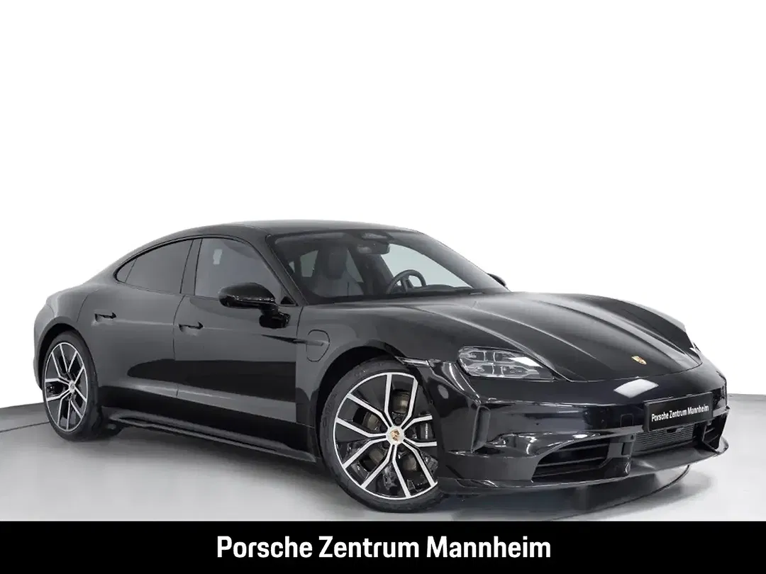 Porsche Taycan - Thumbnail 9