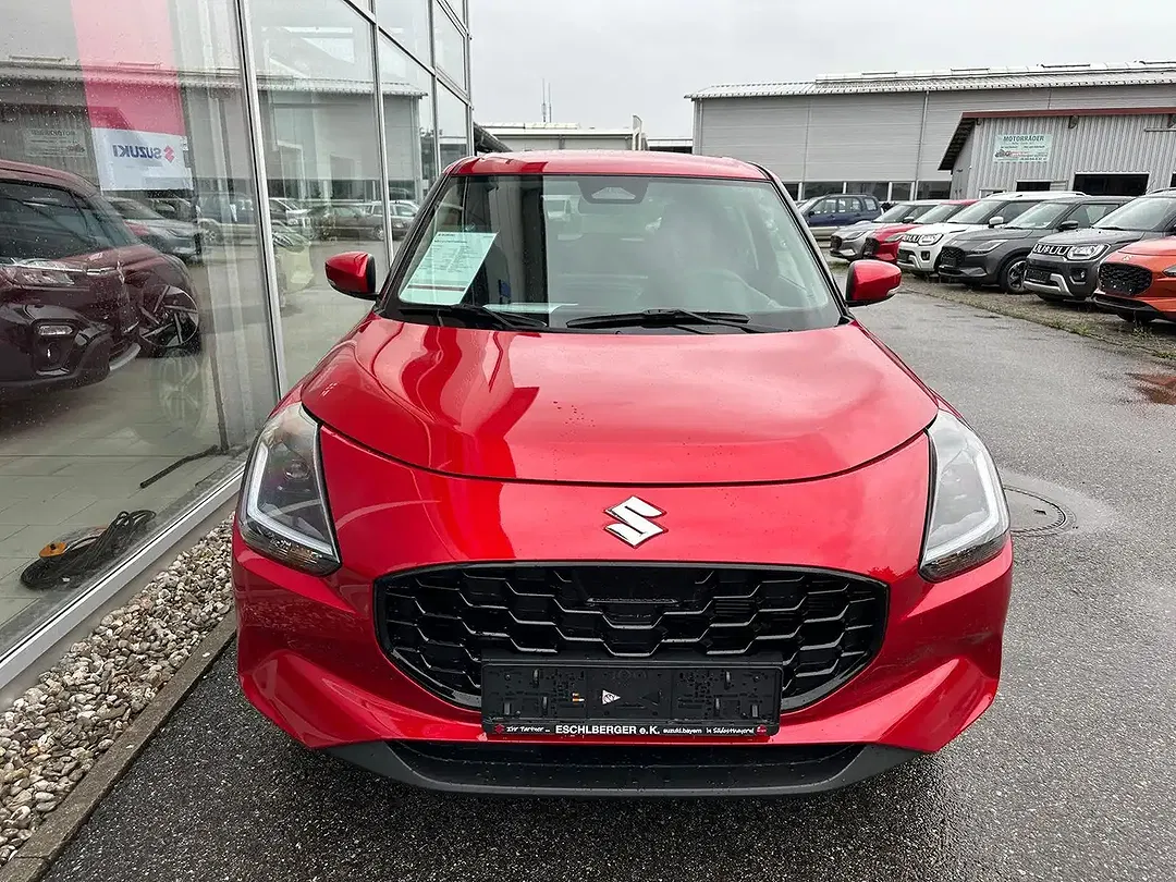 Suzuki Swift - Thumbnail 5
