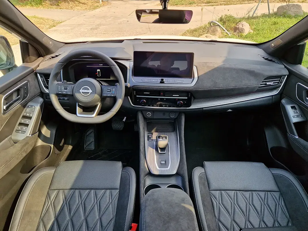 Nissan Qashqai - Thumbnail 12