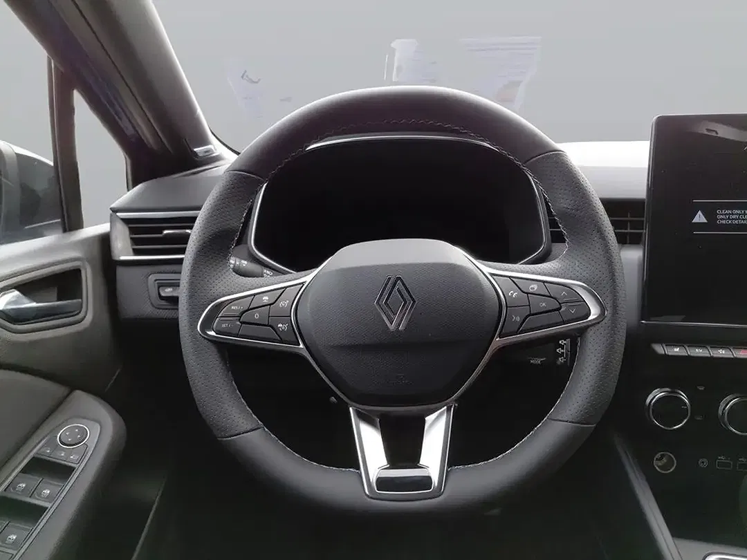 Renault Clio - Thumbnail 12