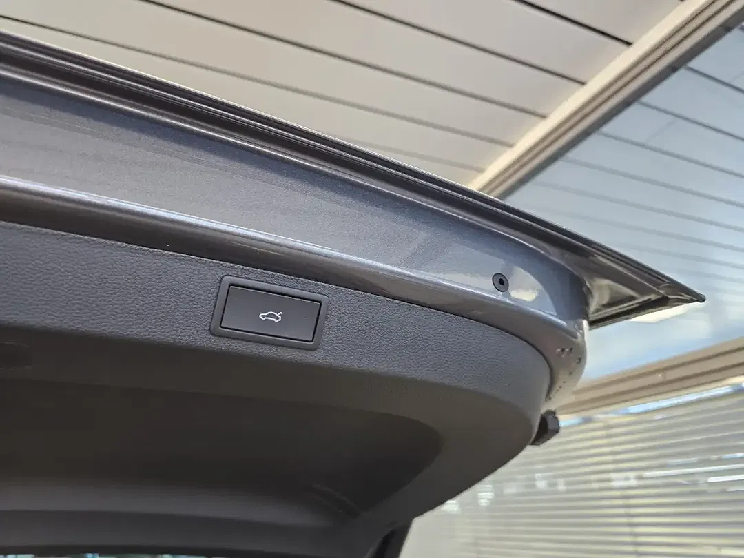 Skoda Karoq - Thumbnail 5