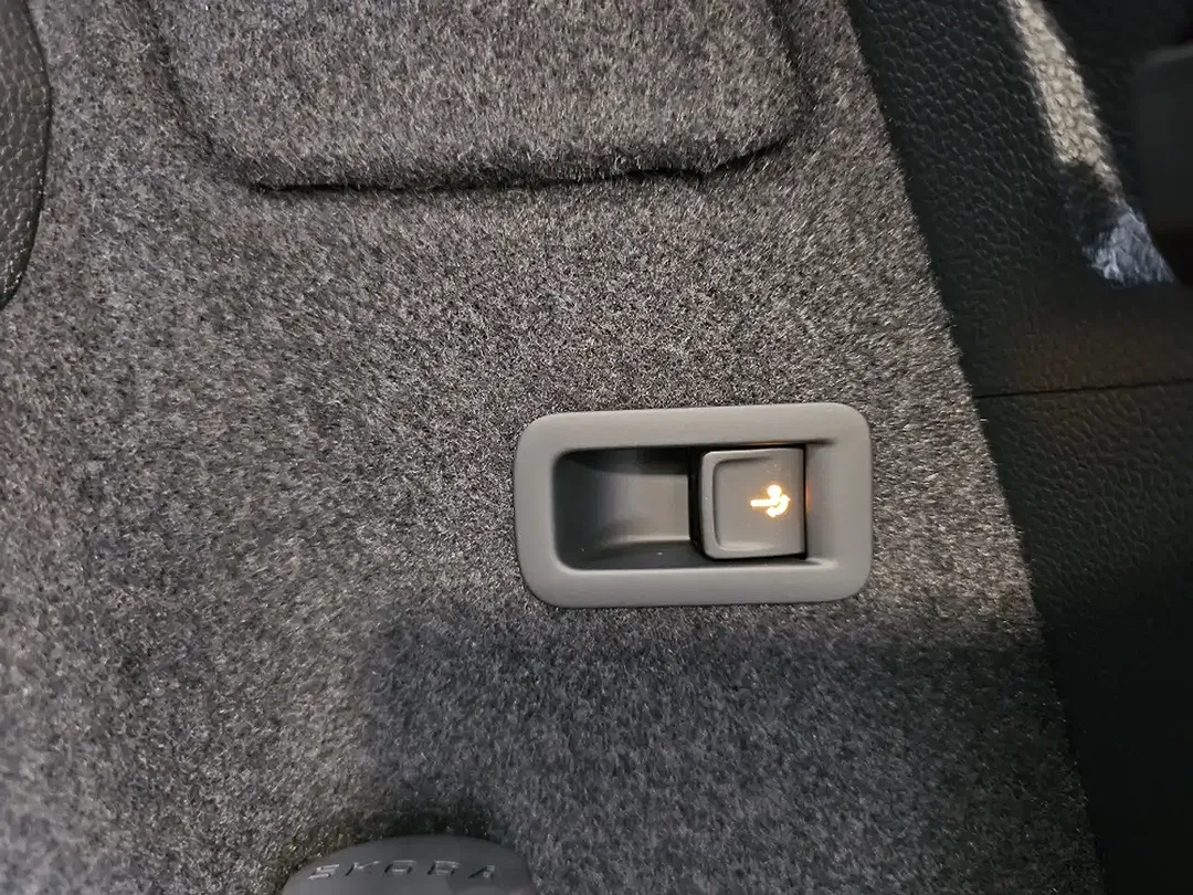 Skoda Karoq - Thumbnail 6