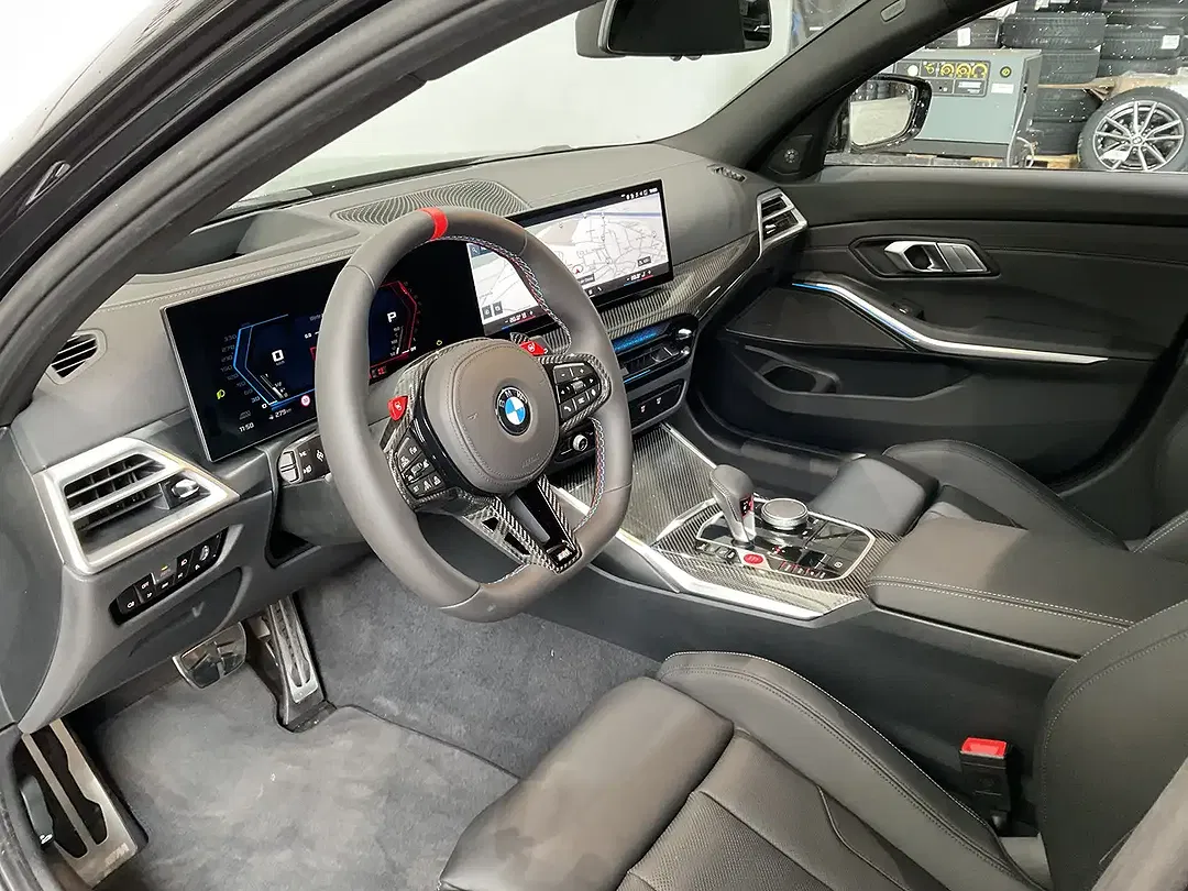 BMW M3 - Thumbnail 6