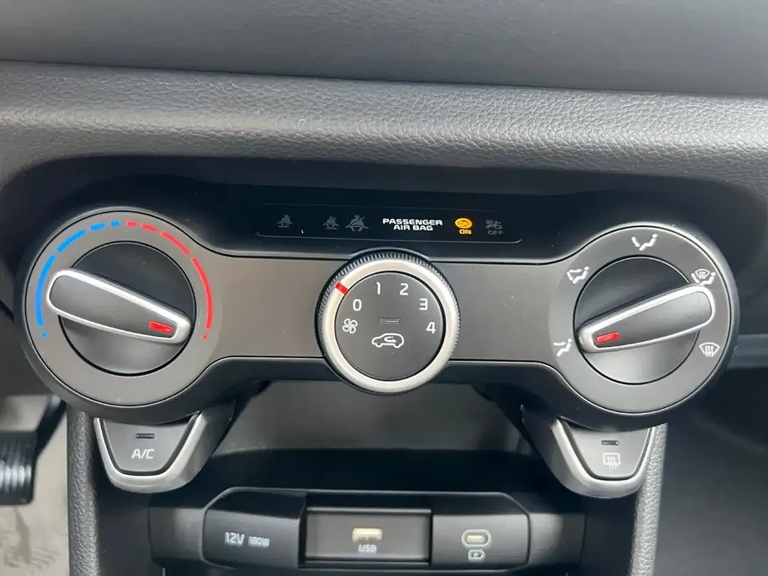 Kia Picanto - Thumbnail 14