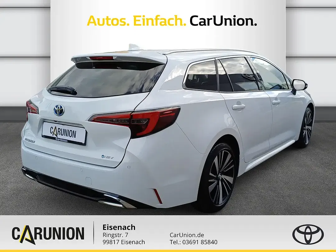 Toyota Corolla - Thumbnail 4
