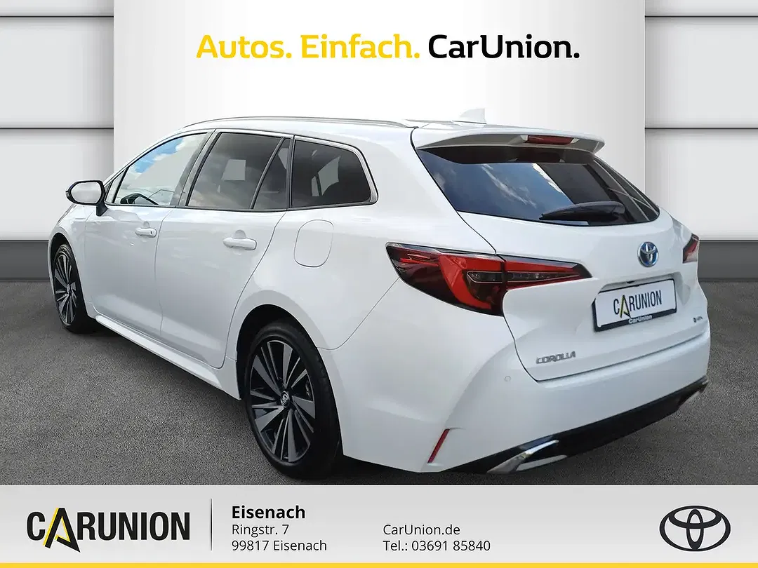 Toyota Corolla - Thumbnail 6
