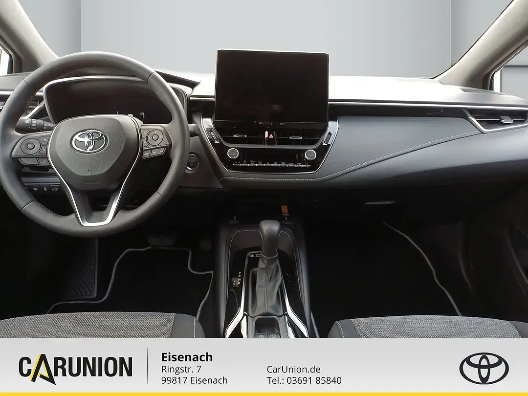 Toyota Corolla - Thumbnail 9