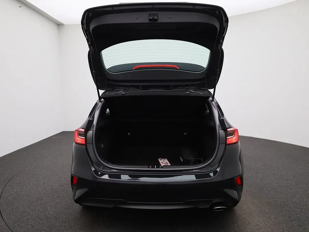 Kia Ceed / cee'd - Thumbnail 11