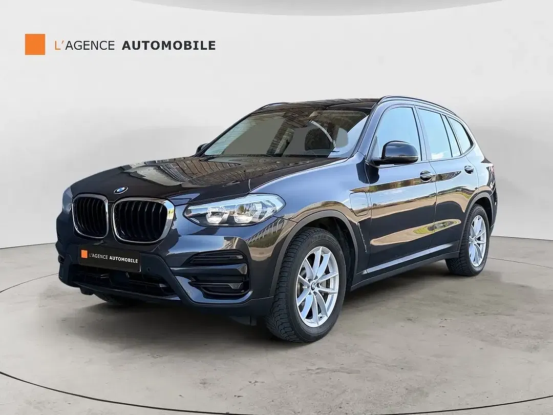 BMW X3 - Thumbnail 2