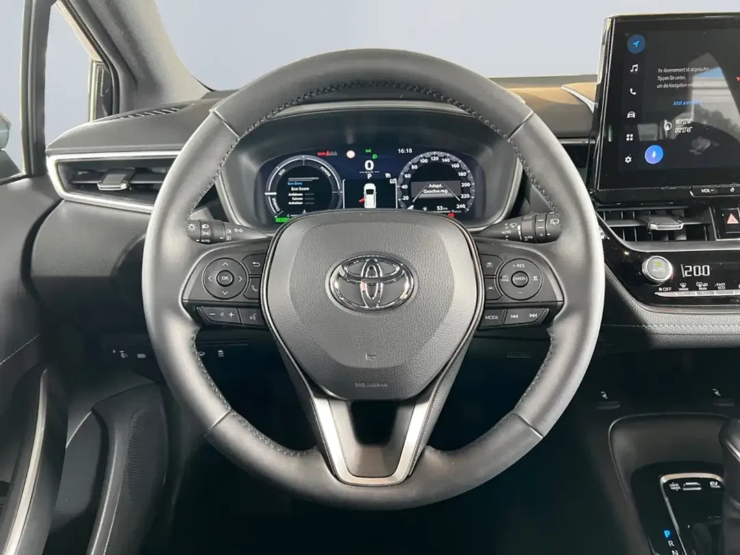 Toyota Corolla - Thumbnail 11