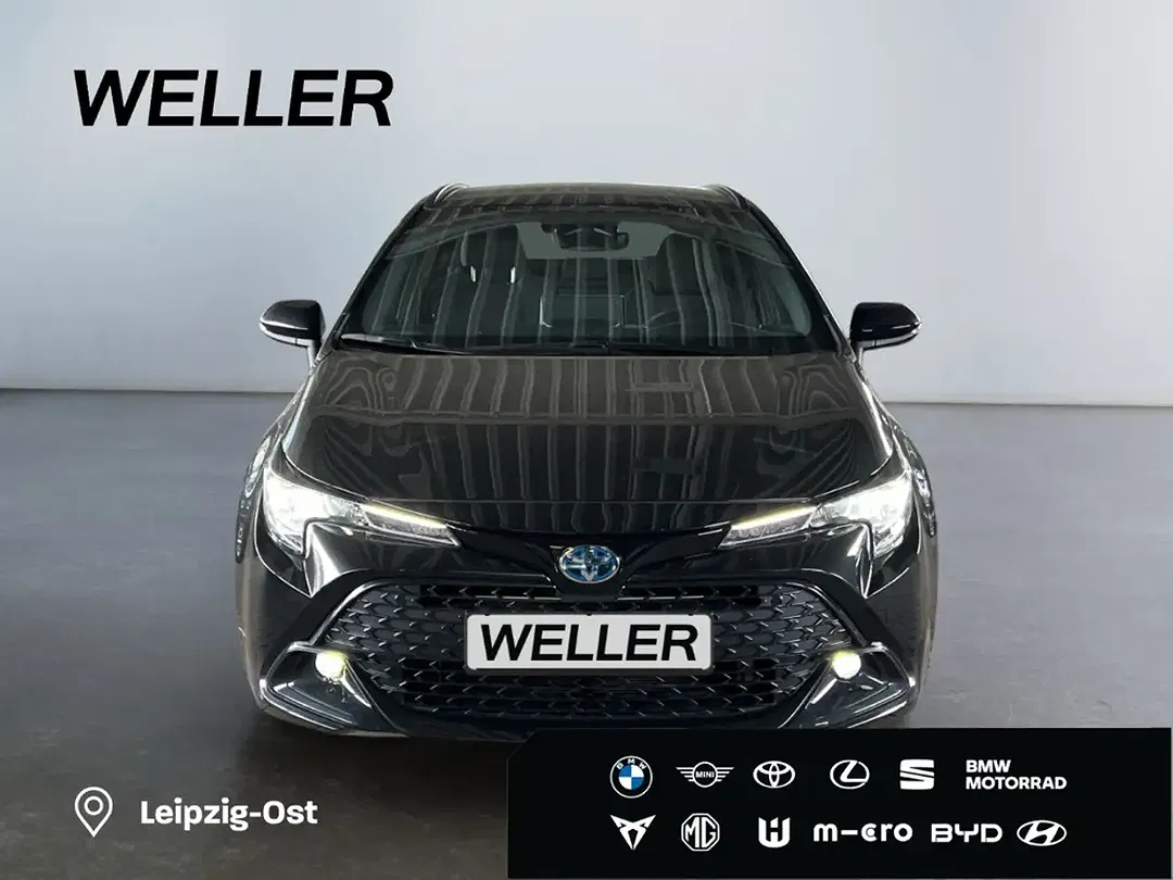 Toyota Corolla - Thumbnail 2