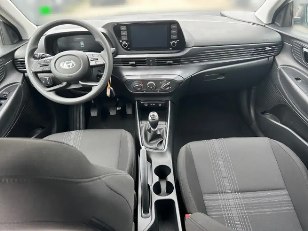 Hyundai i20 - Thumbnail 11