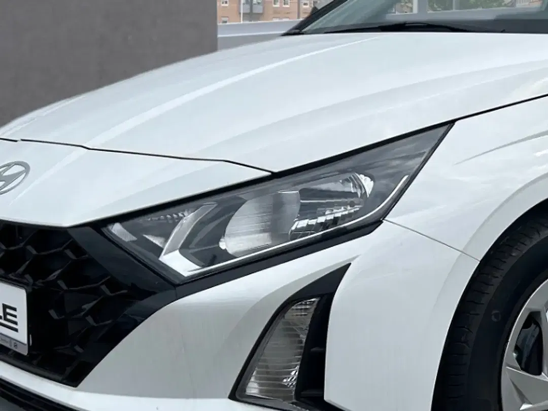 Hyundai i20 - Thumbnail 5