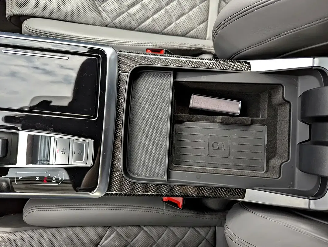 Audi SQ7 - Thumbnail 22