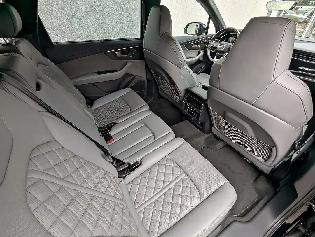 Audi SQ7 - Thumbnail 26