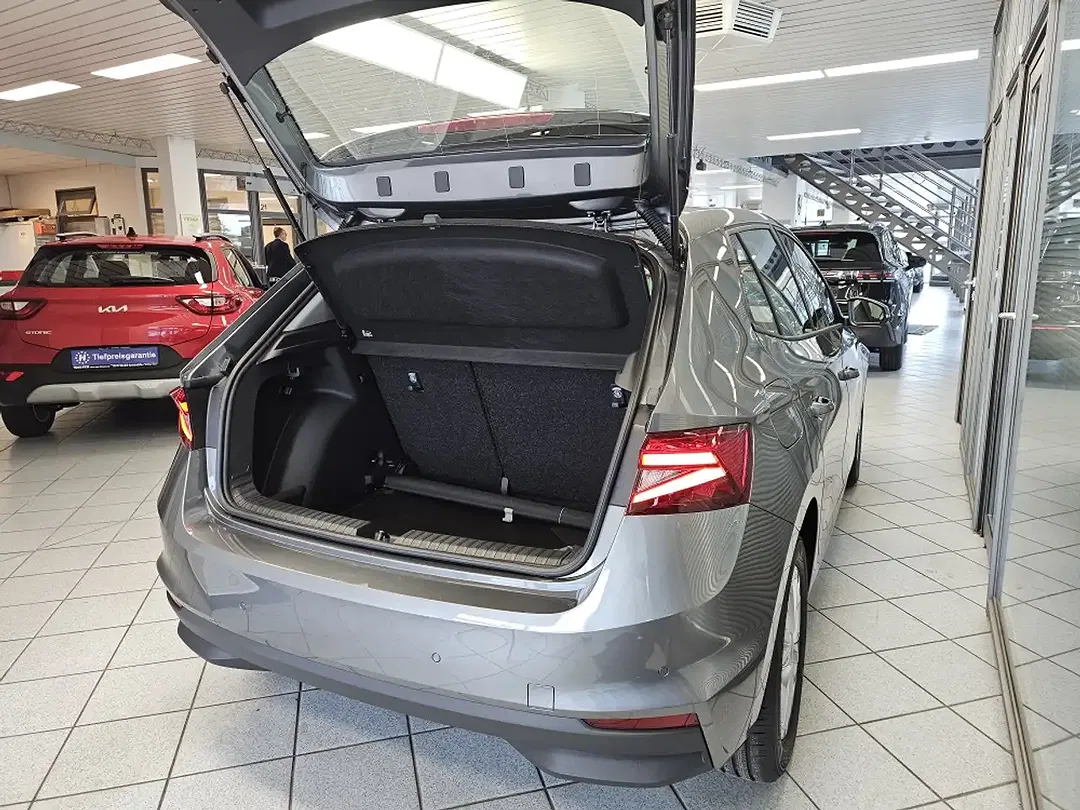Skoda Fabia - Thumbnail 3
