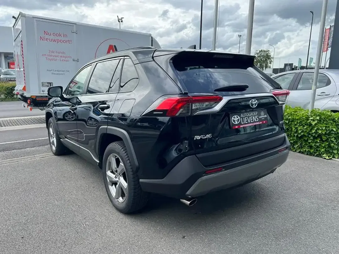 Toyota RAV 4 - Thumbnail 3