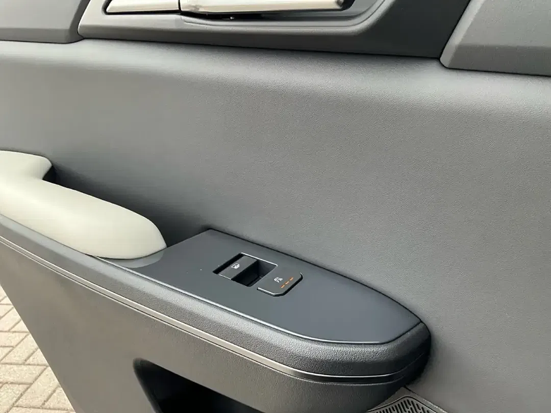 Kia EV5 - Thumbnail 13