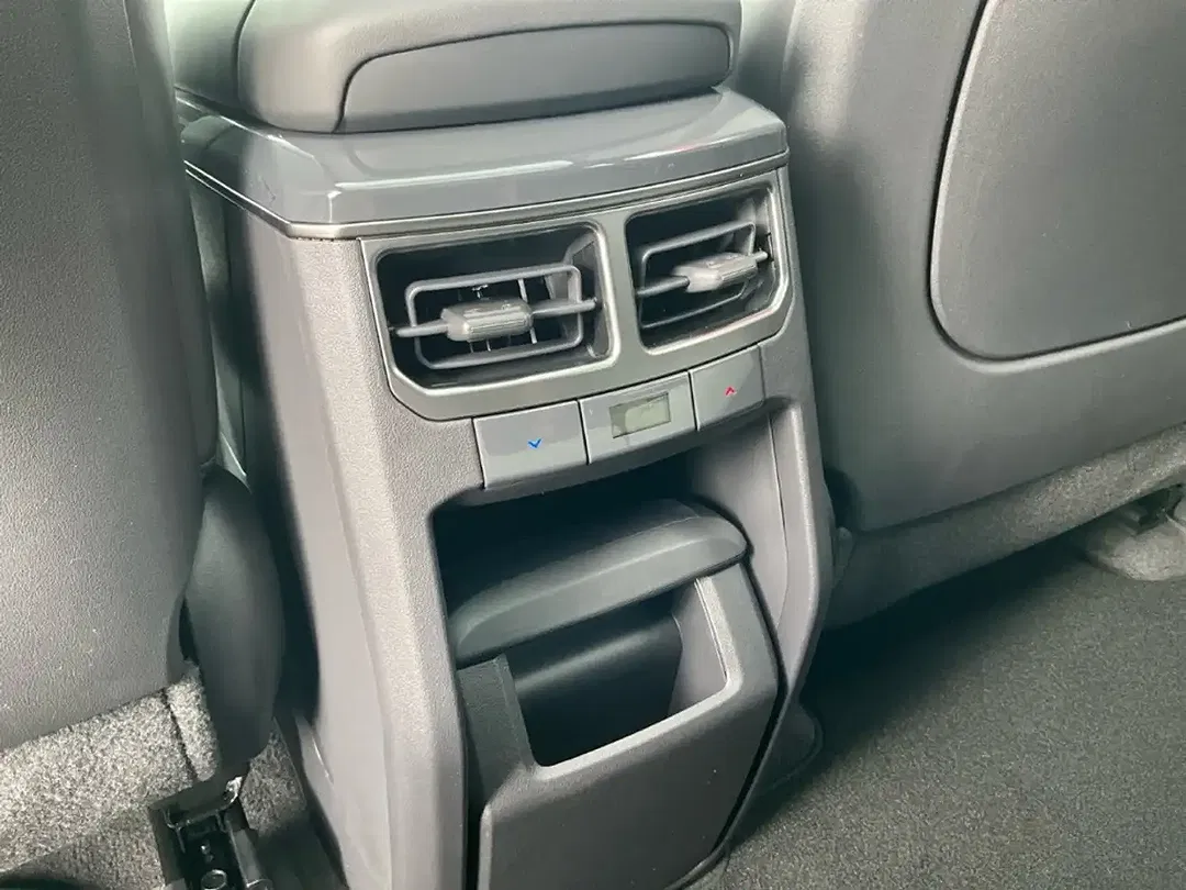 Kia EV5 - Thumbnail 14