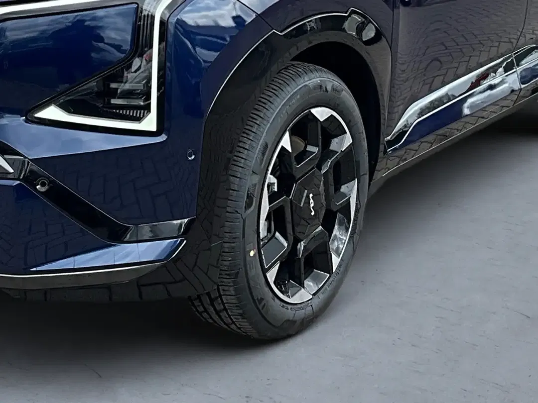 Kia EV5 - Thumbnail 6