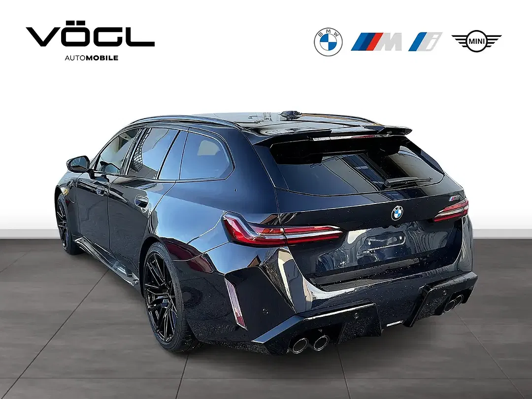 BMW M5 - Thumbnail 4
