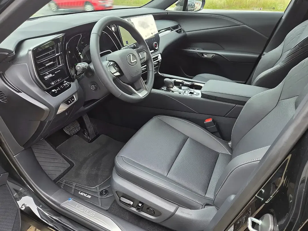 Lexus RX 450h - Thumbnail 5