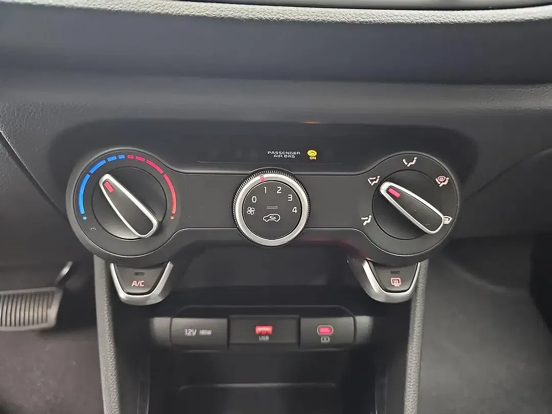 Kia Picanto - Thumbnail 11