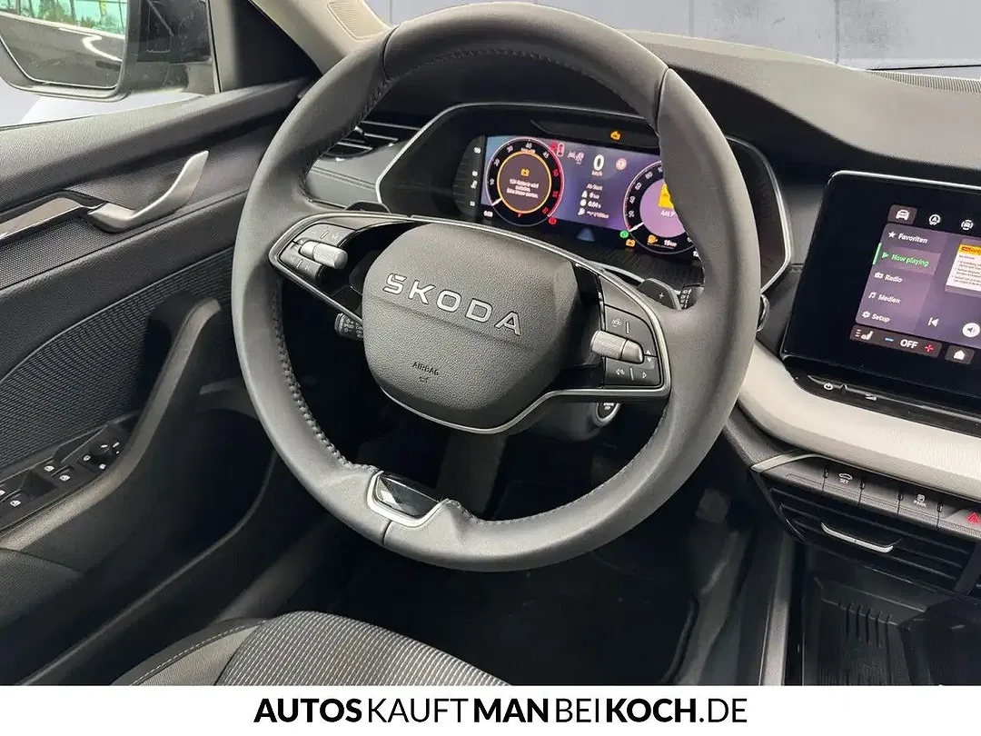 Skoda Octavia - Thumbnail 8