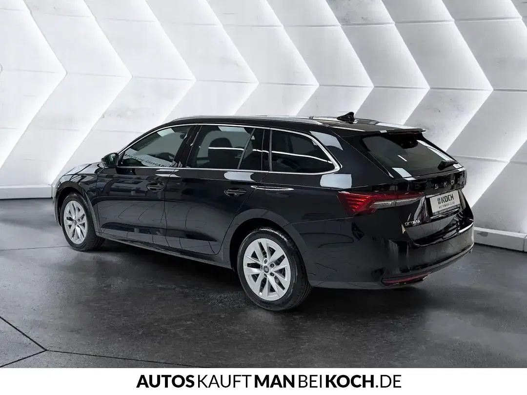 Skoda Octavia - Thumbnail 2