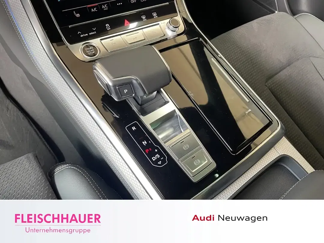 Audi Q8 - Thumbnail 14