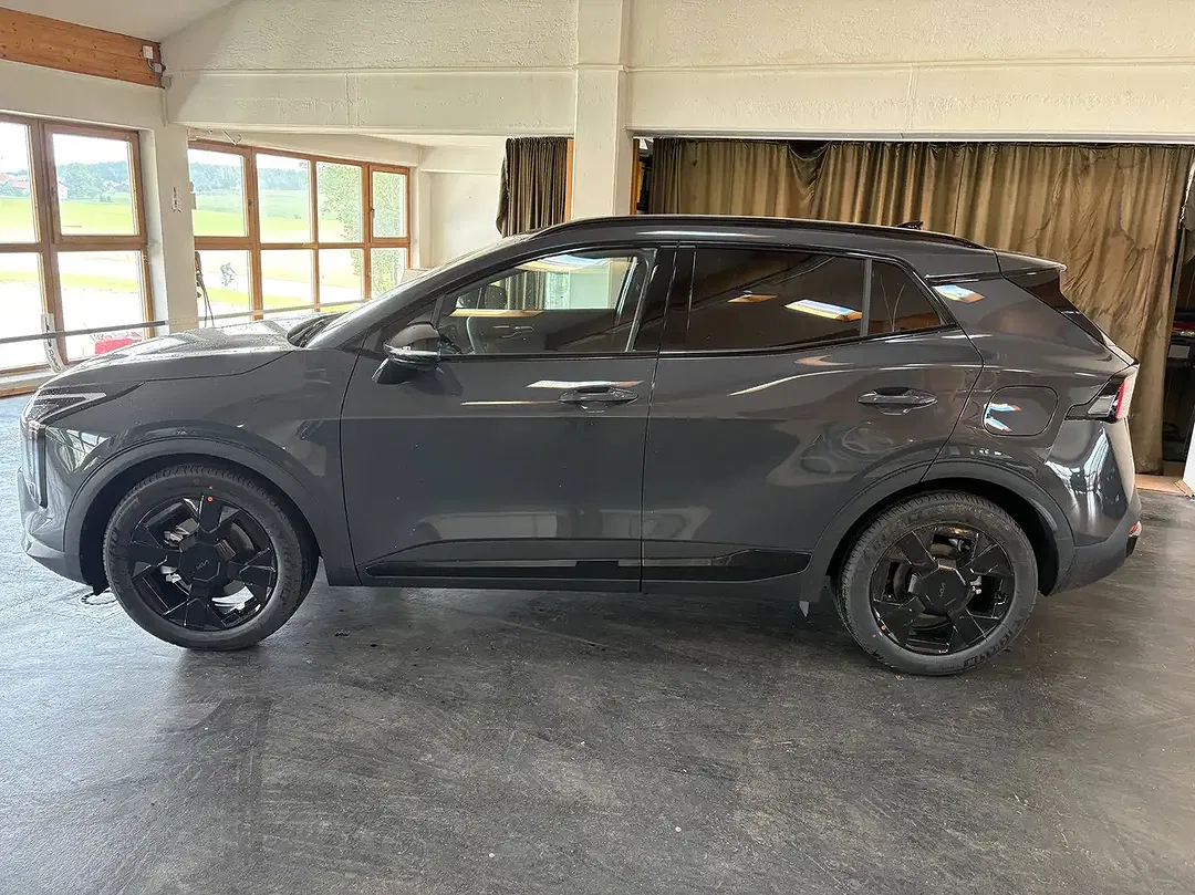 Kia Sportage - Thumbnail 2