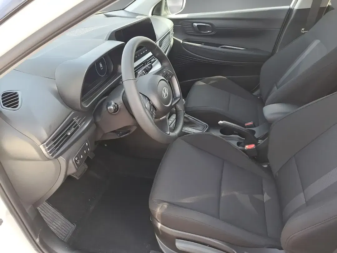 Hyundai i20 - Thumbnail 7
