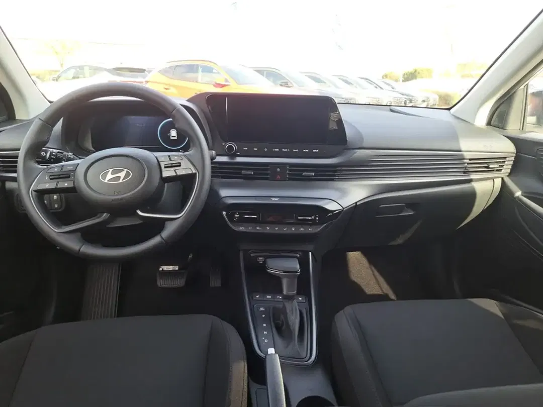 Hyundai i20 - Thumbnail 9