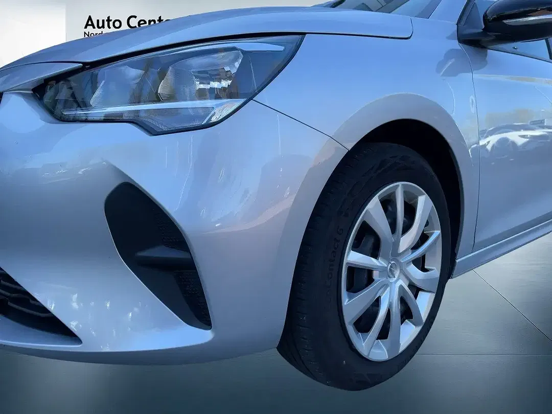 Opel Corsa - Thumbnail 8