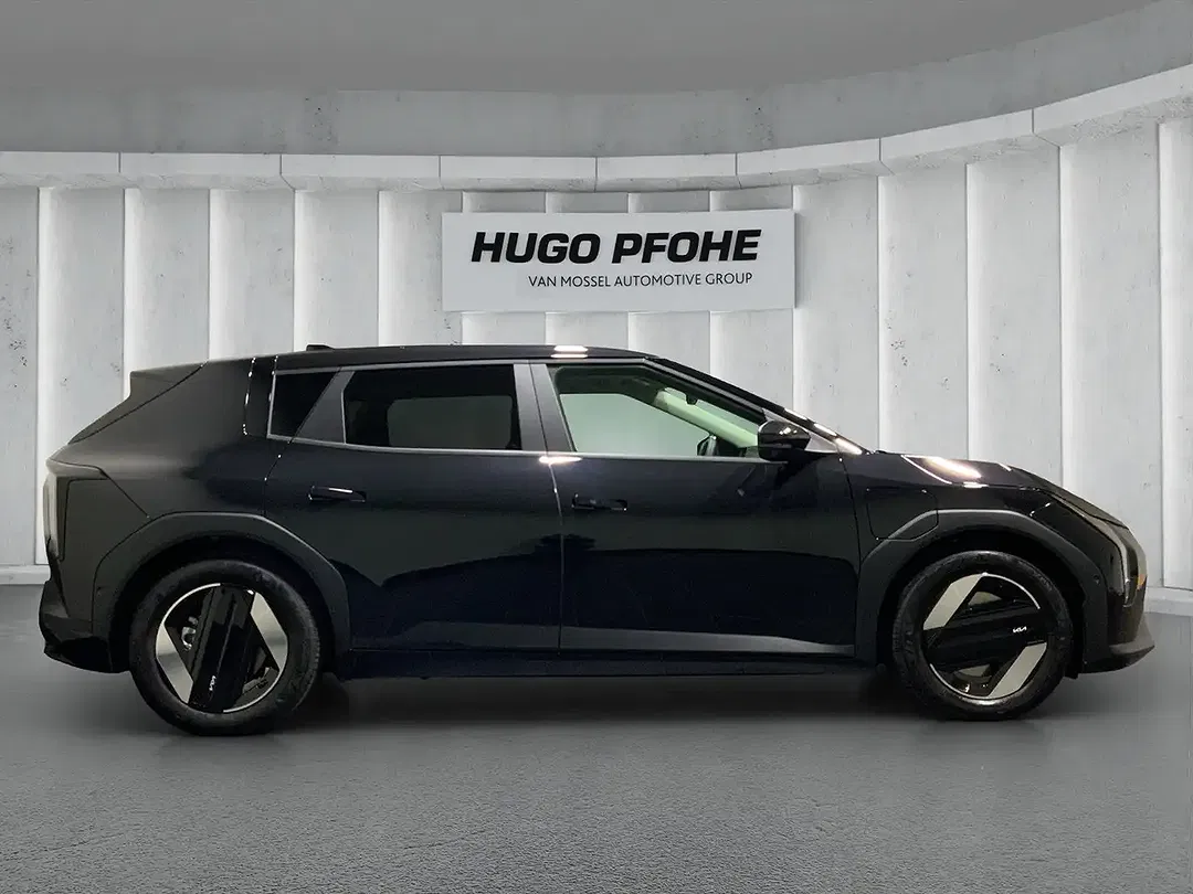 Kia EV4 - Thumbnail 6