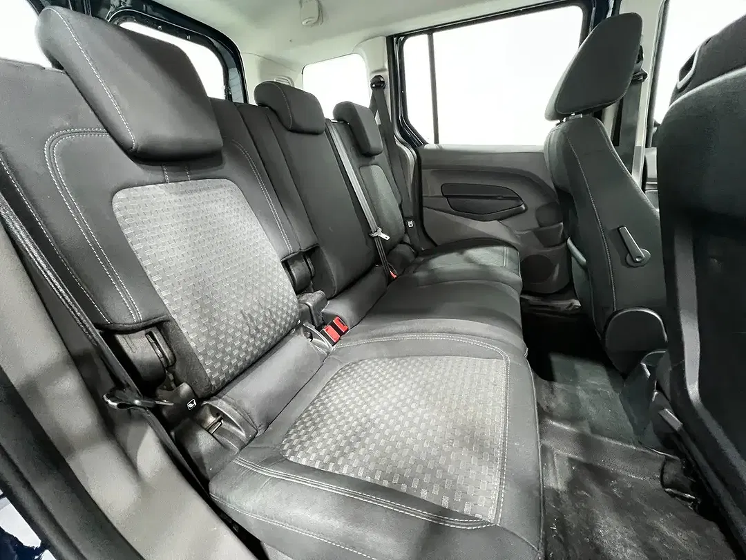 Ford Transit Connect - Thumbnail 12