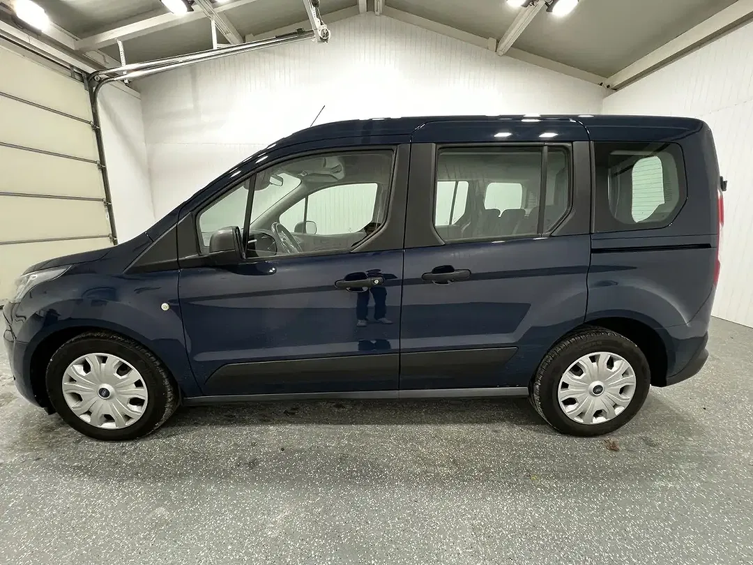 Ford Transit Connect - Thumbnail 2