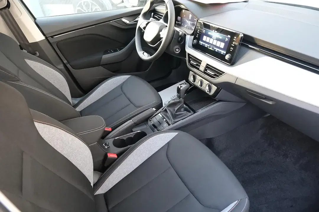 Skoda Scala - Thumbnail 8