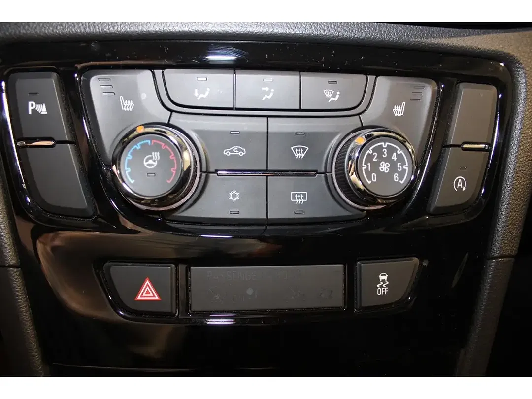Opel Mokka - Thumbnail 8