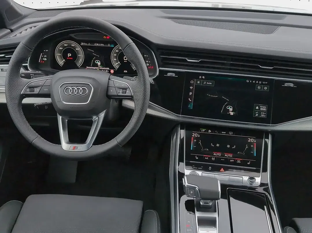 Audi Q7 - Thumbnail 5