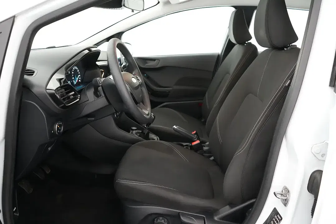 Ford Fiesta - Thumbnail 9