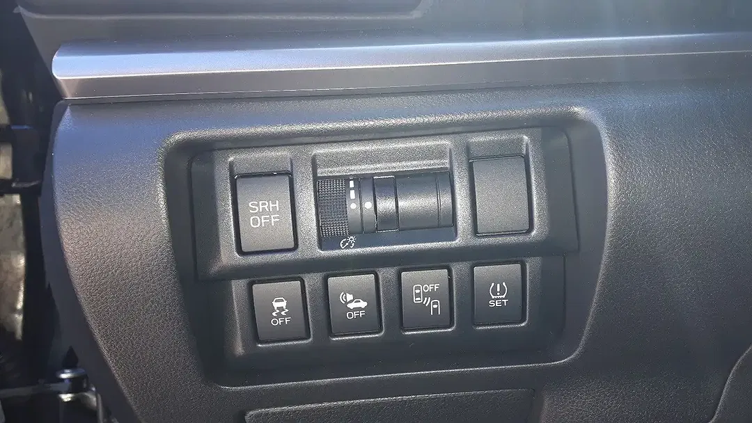 Subaru XV - Thumbnail 9