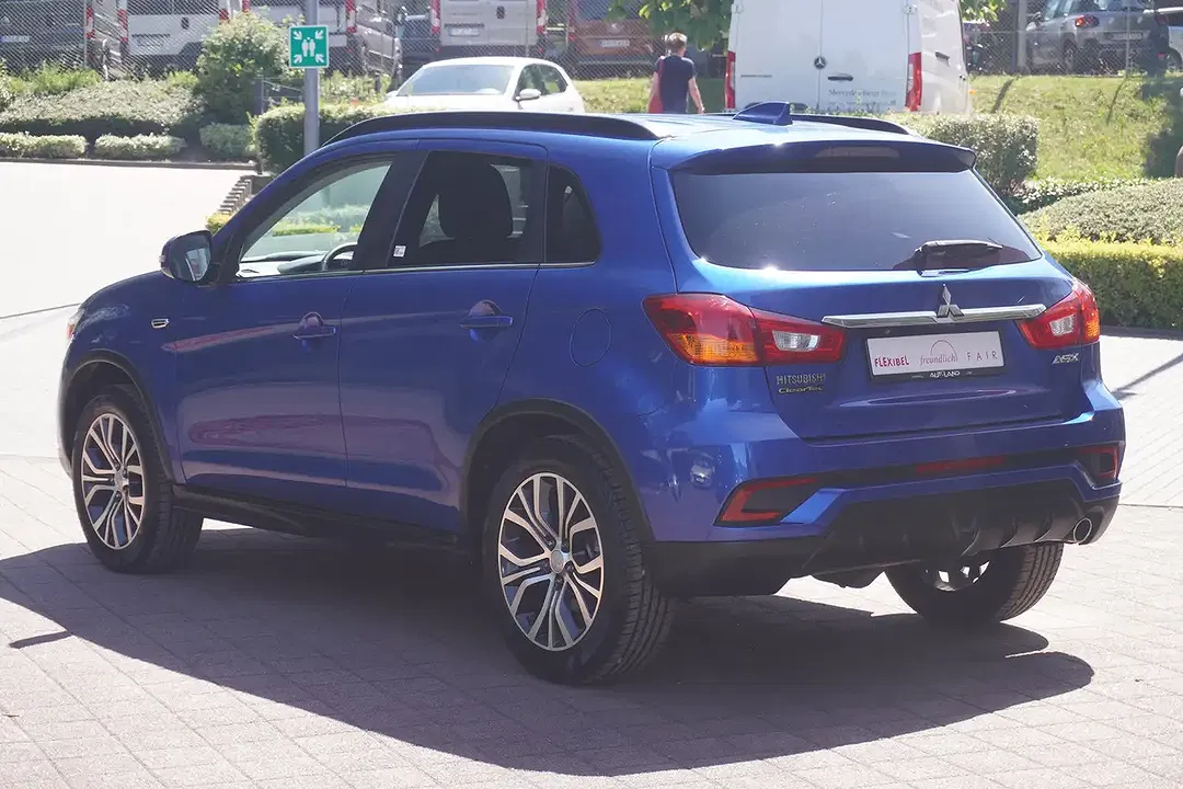 Mitsubishi ASX - Thumbnail 2