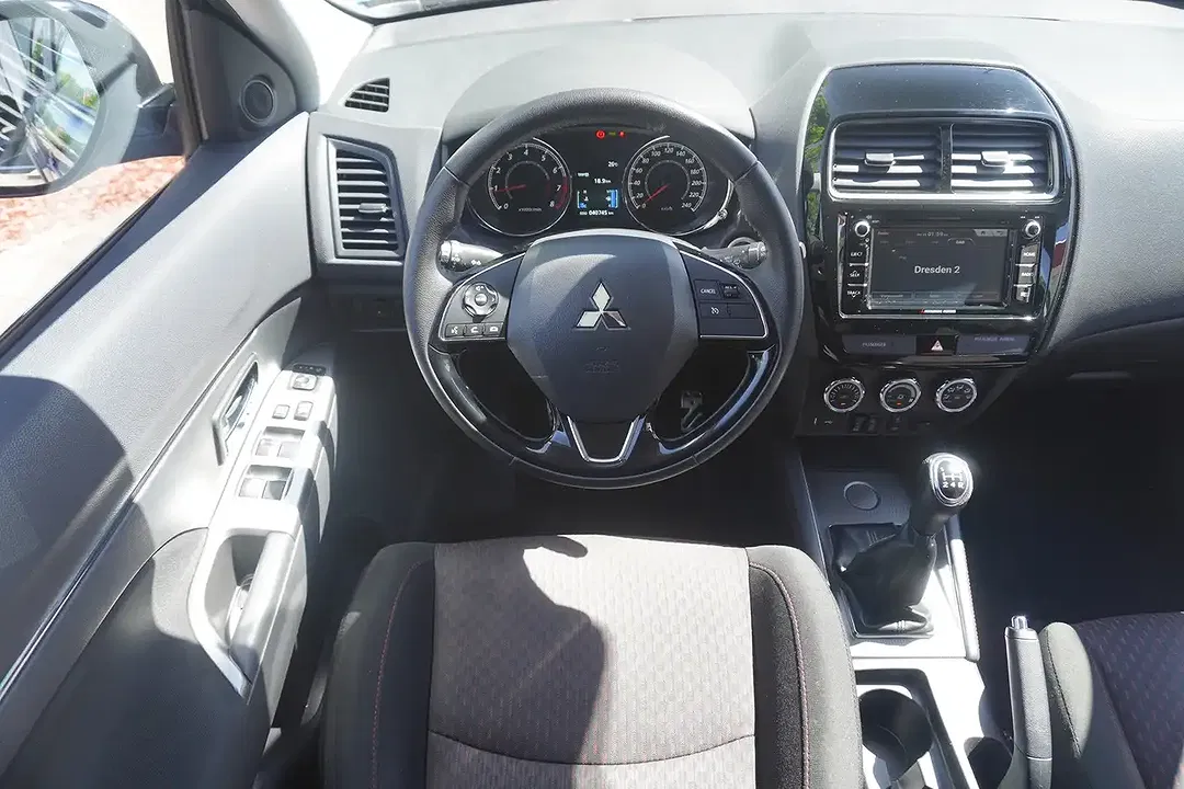 Mitsubishi ASX - Thumbnail 8