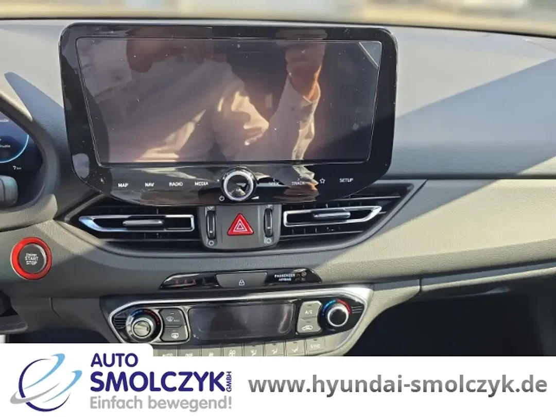 Hyundai i30 - Thumbnail 9