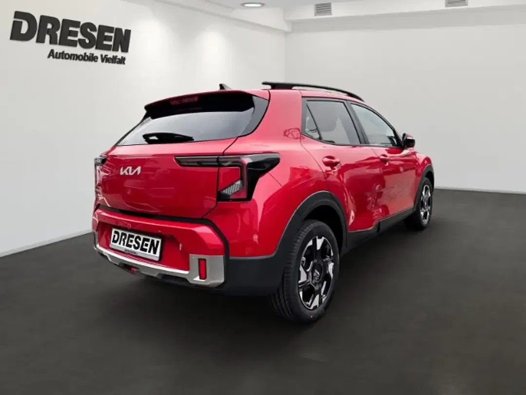 Kia Stonic - Thumbnail 3