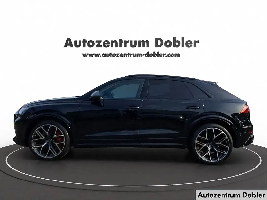 Audi RS Q8 - Thumbnail 4