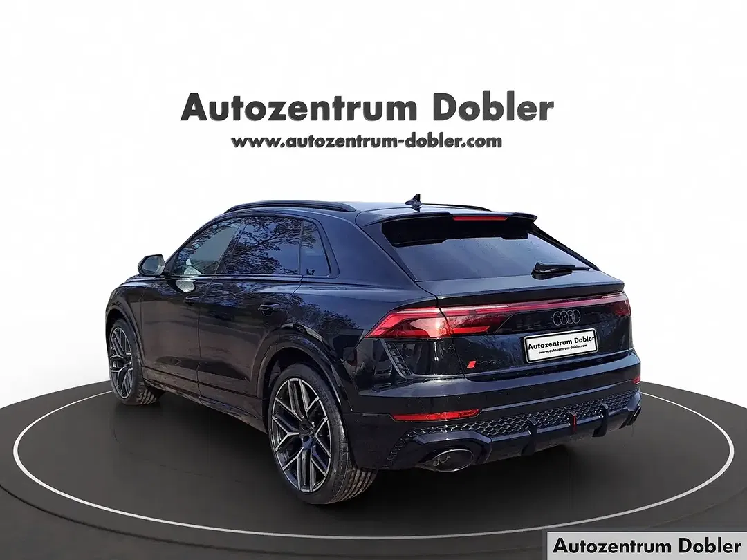 Audi RS Q8 - Thumbnail 6